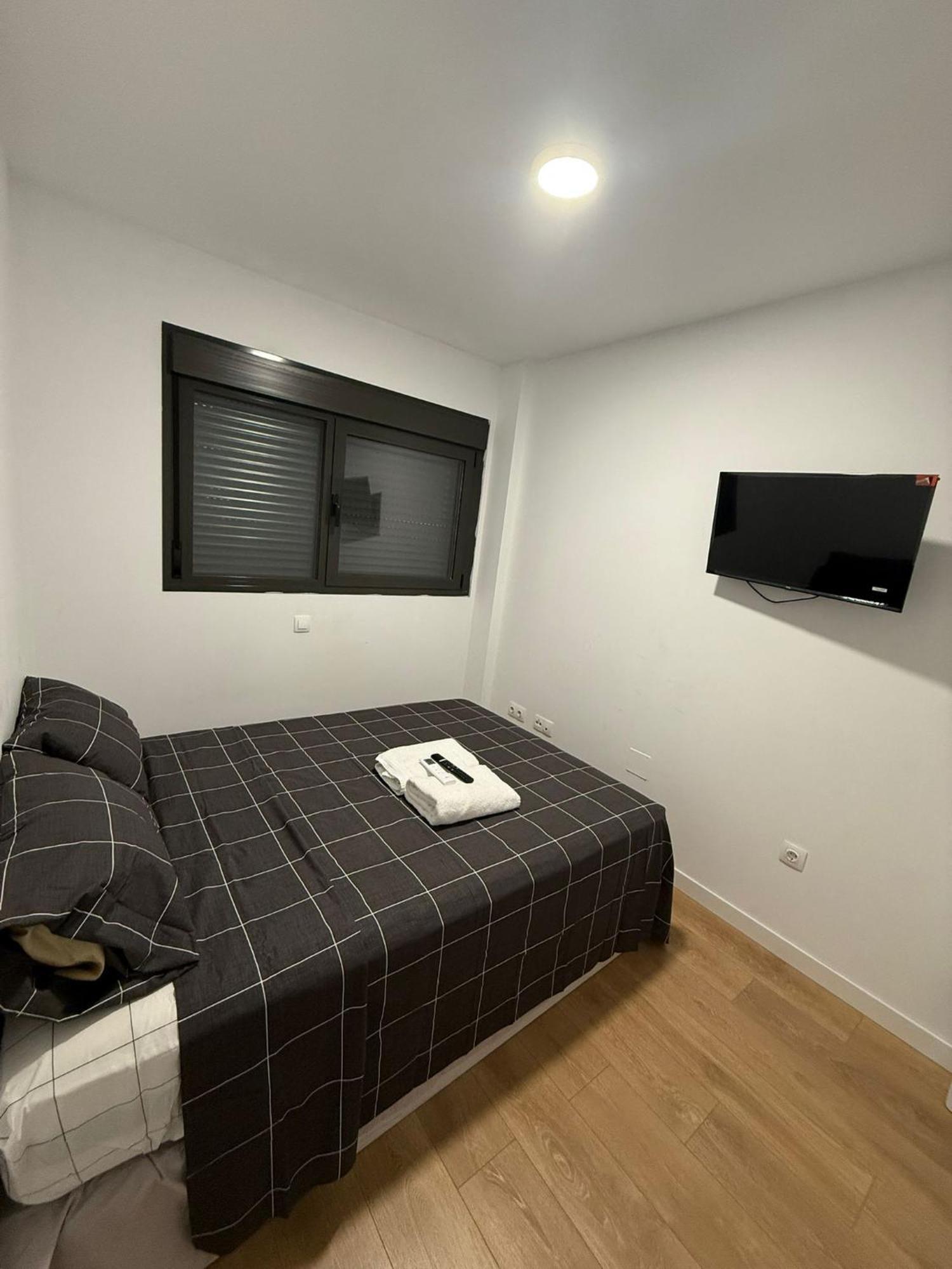 To Room Madrid Porras Exterior foto